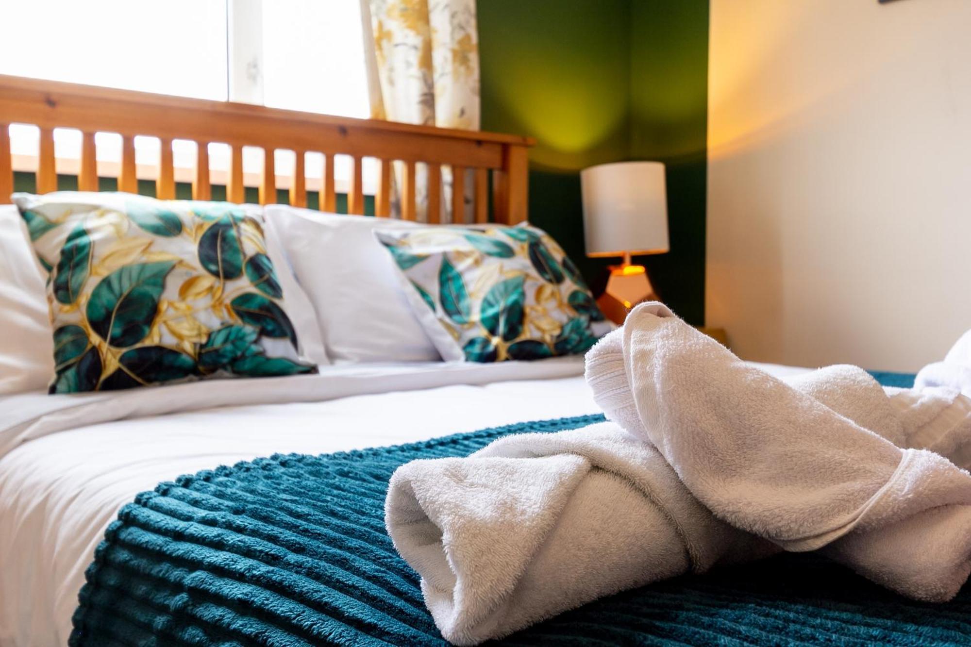 Bathway House - Free Secured Parking And Wifi Apartamento Coventry Exterior foto