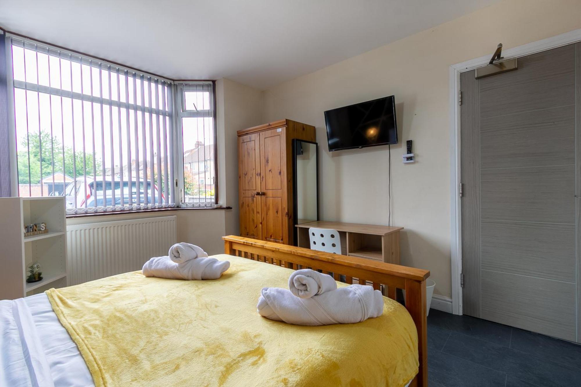 Bathway House - Free Secured Parking And Wifi Apartamento Coventry Exterior foto