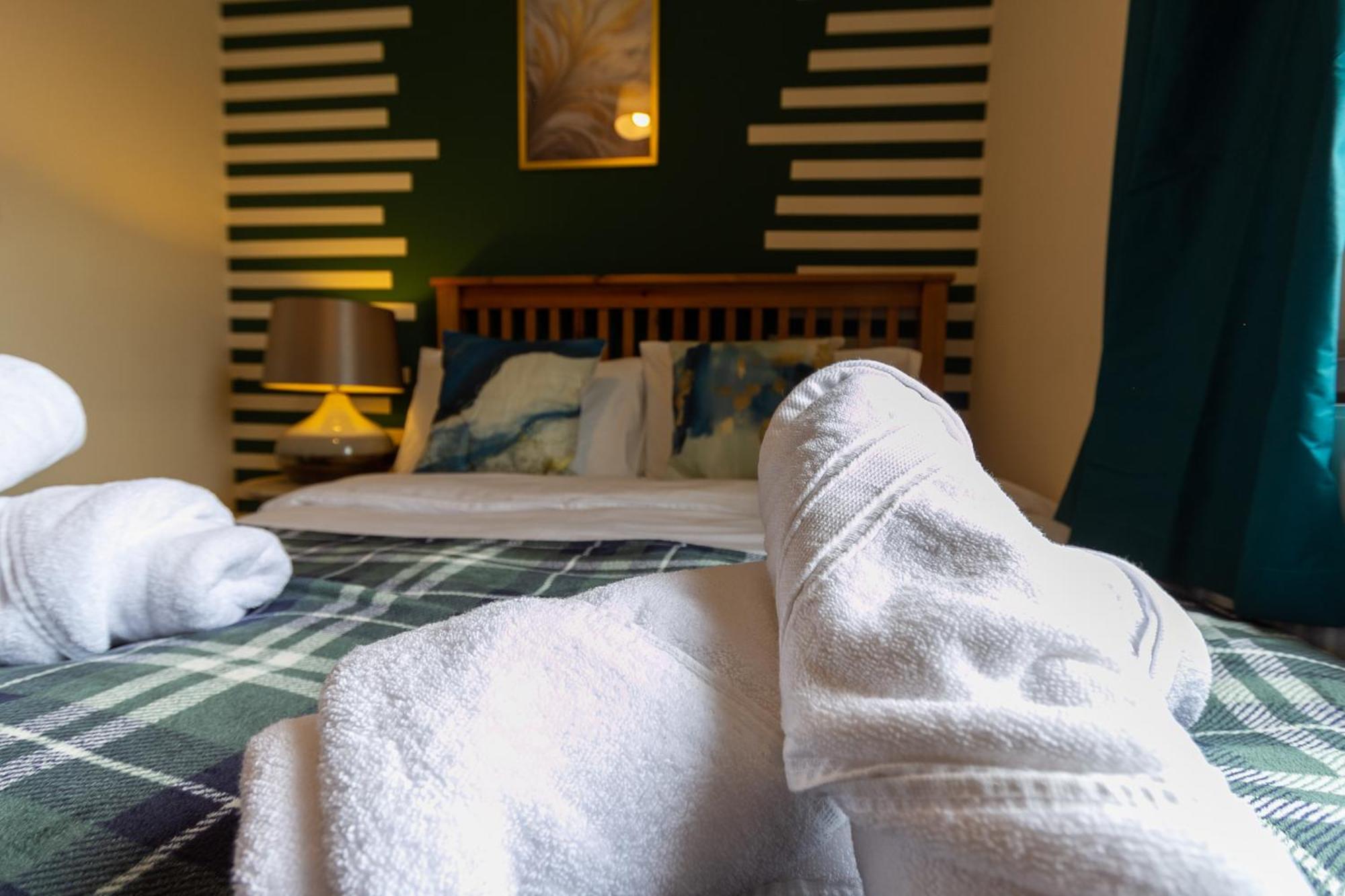 Bathway House - Free Secured Parking And Wifi Apartamento Coventry Exterior foto