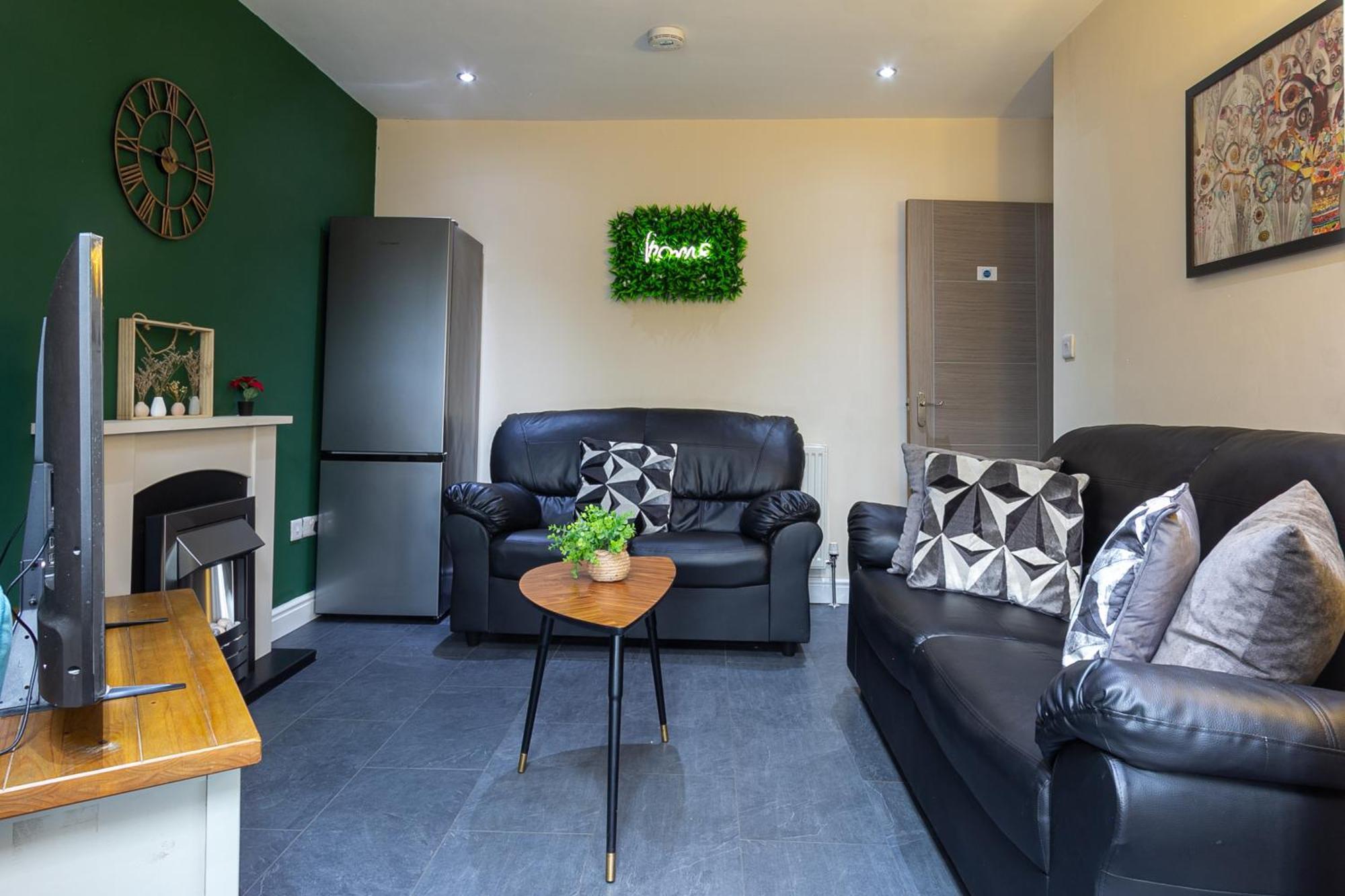 Bathway House - Free Secured Parking And Wifi Apartamento Coventry Exterior foto