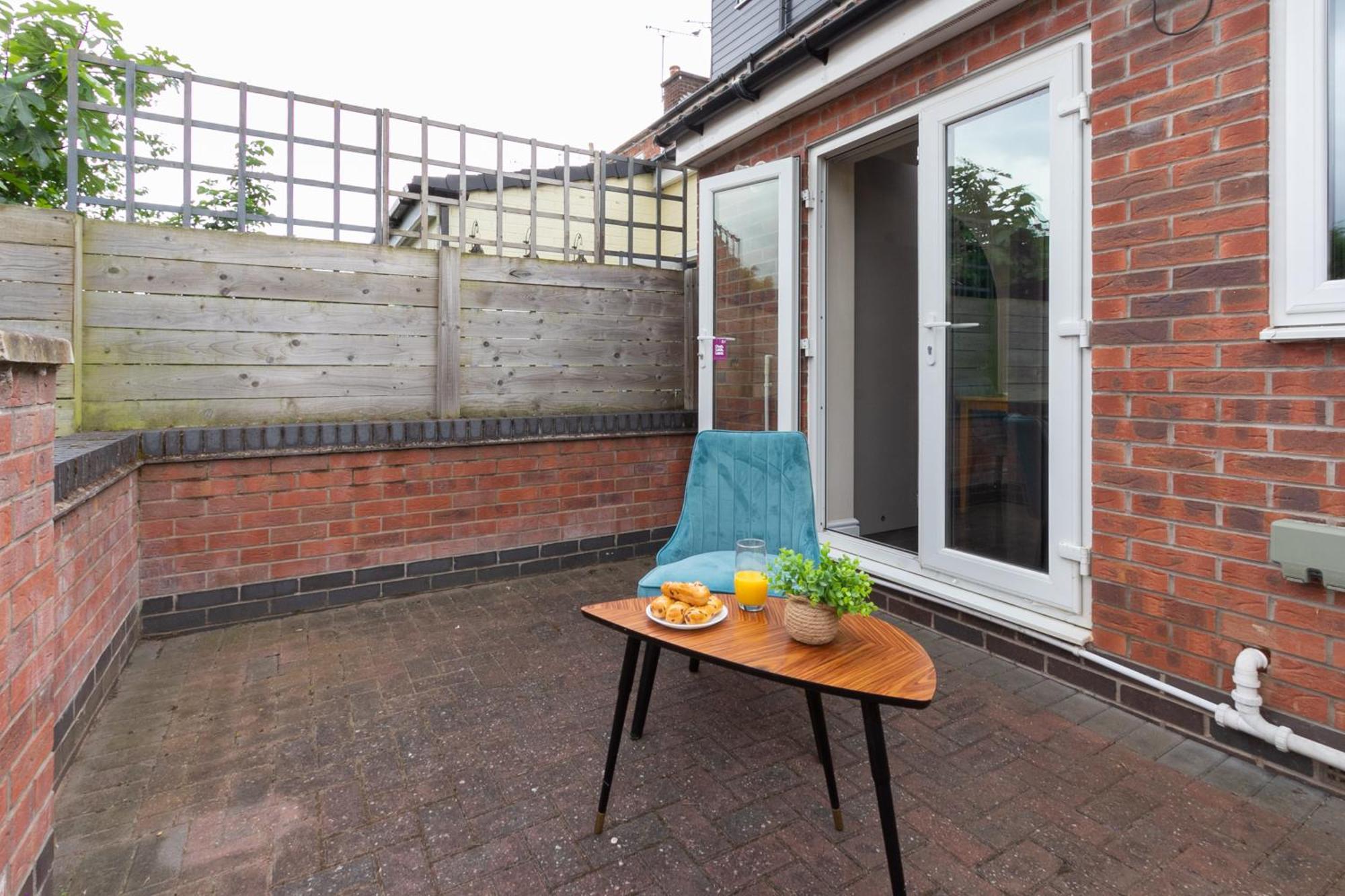 Bathway House - Free Secured Parking And Wifi Apartamento Coventry Exterior foto