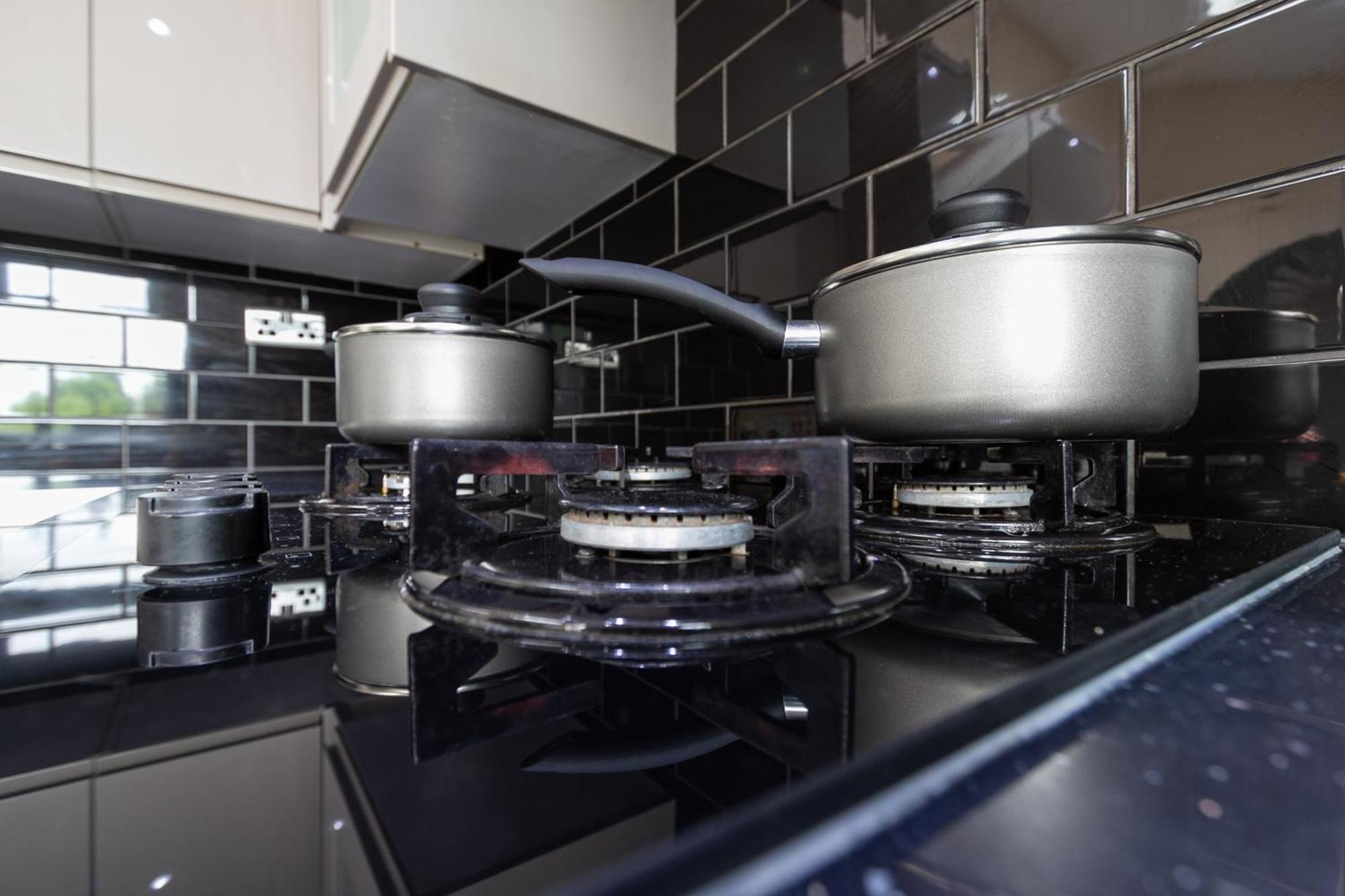 Bathway House - Free Secured Parking And Wifi Apartamento Coventry Exterior foto