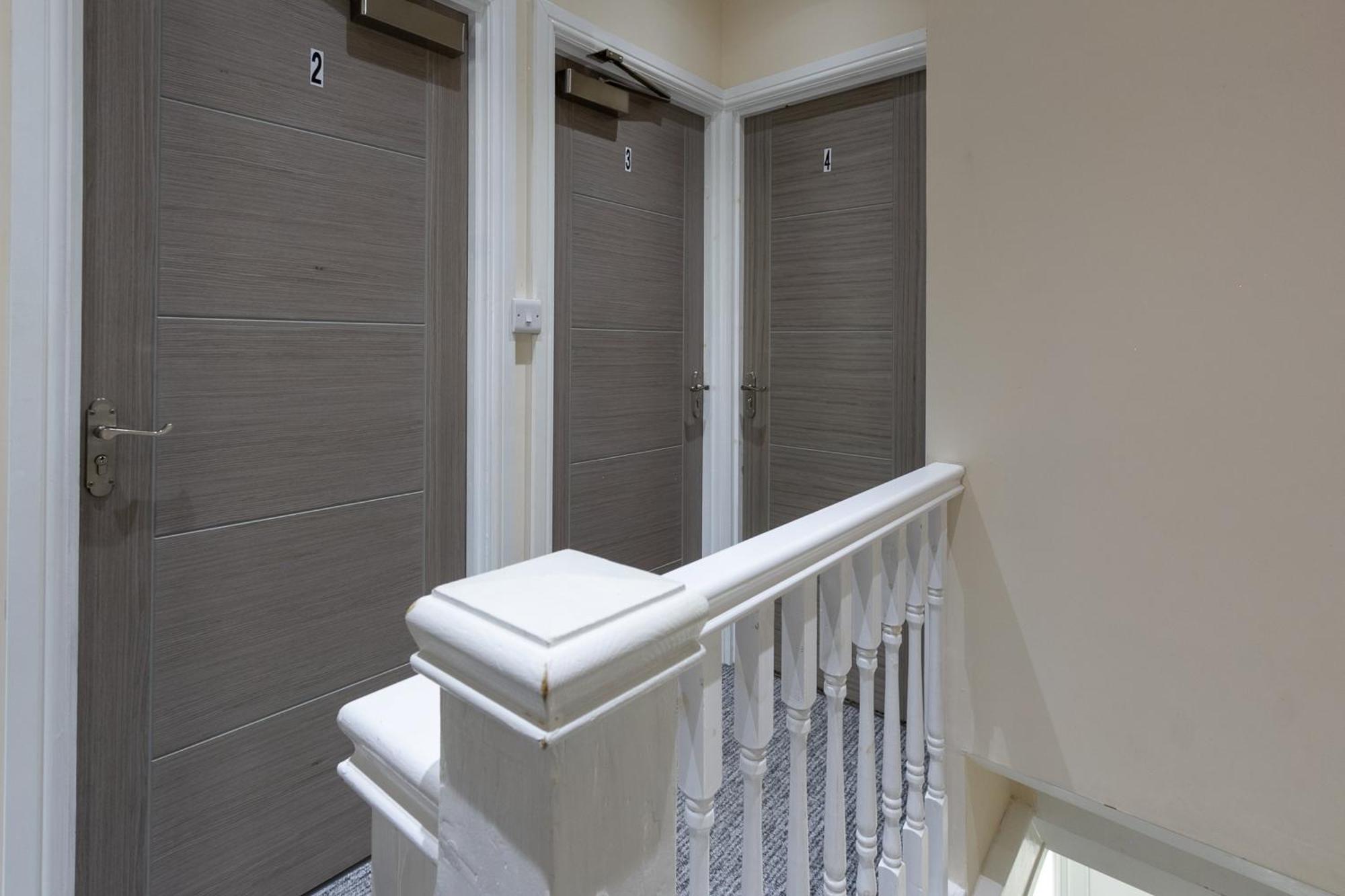 Bathway House - Free Secured Parking And Wifi Apartamento Coventry Exterior foto